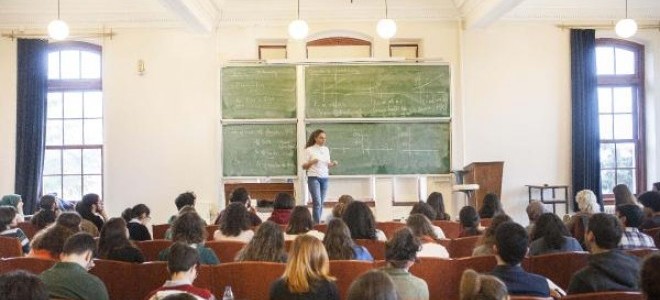 Boğaziçi Üniversitesi Lisansüstü Yapay Öğrenme Yaz Okulu Başlıyor