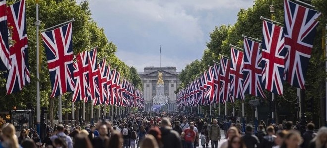 İngiltere, 2022 yılında G7’nin en hızlı büyümesini kaydetti