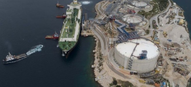 AB'den Yunanistan'ın LNG terminal inşasına destek