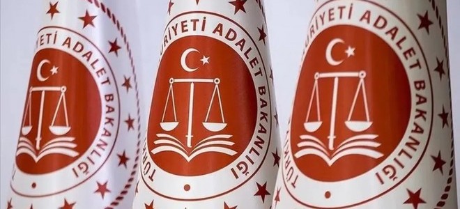 Adalet Bakanlığı'nın memur alımlarında 35 yaş sınırı kaldırıldı
