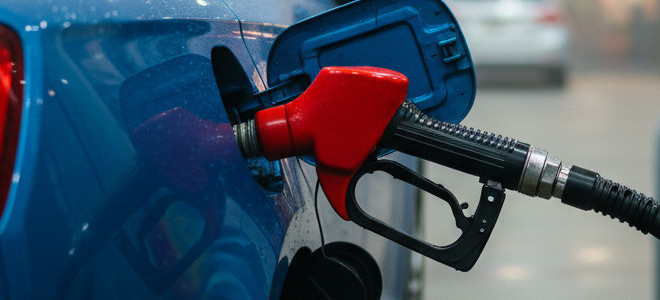 Akaryakıtta indirim furyası: Benzine yeni bir indirim daha geliyor