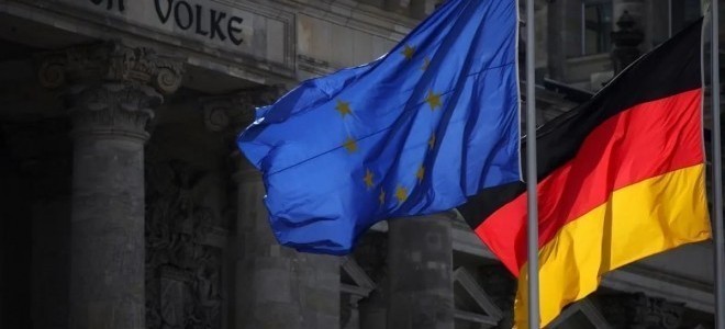 Alman ekonomisi yeniden büyüme bölgesine girdi