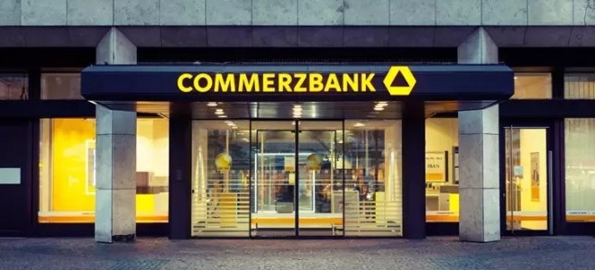 Alman hükümeti 16 yıl sonra Commerzbank'taki hisselerini azaltmayı planlıyor