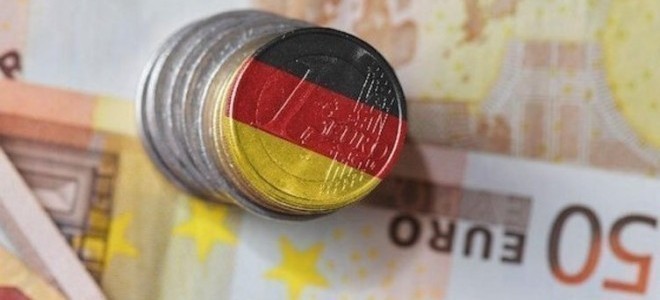 Almanya'da iş dünyası güveni beklentilerin üzerine çıktı
