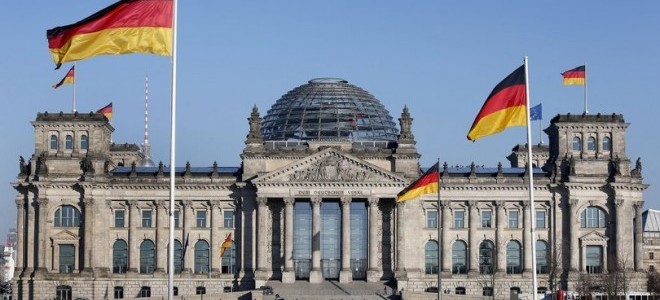 Almanya Merkez Bankası'ndan küçülme öngörüsü