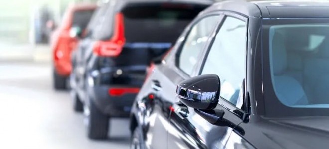 Araç satışlarında yeni dönem: Otomobil fiyatları düşecek mi?