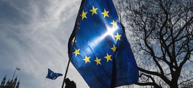 Avrupa Parlamentosu’ndan Ukrayna için 90 milyar euroluk kredi onayı