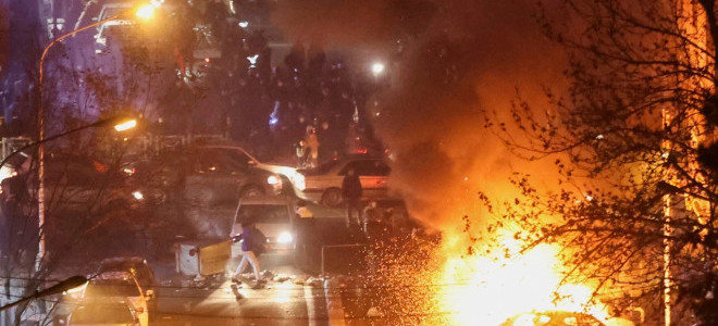 Avrupalı vatandaşlara İran'ı terk etme çağrısı