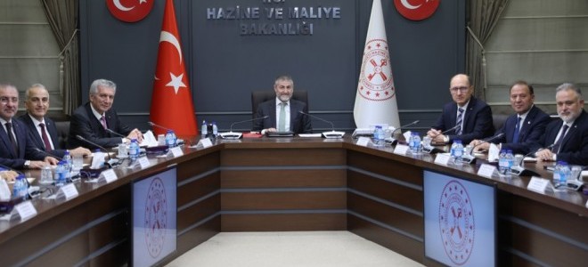 Bakan Nebati, İSO heyetiyle görüştü