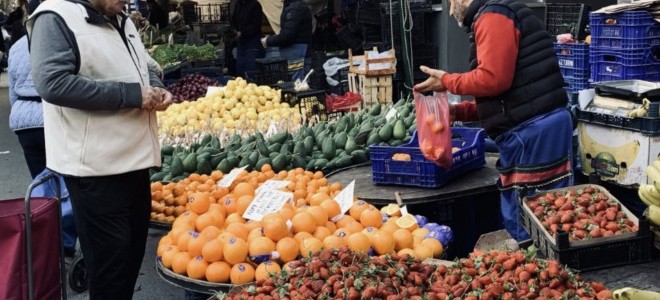 Bayraktar ocak ayında en çok fiyatı artan ve düşen ürünleri değerlendirdi