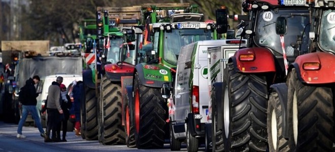 Belçikalı çiftçilerden protesto hazırlığı