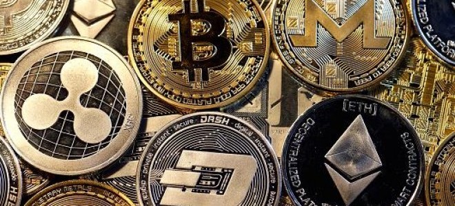Bitcoin Yeniden 7 Bin Doların Altına Geriledi