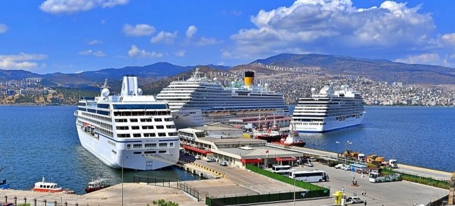 Bloomberg: İzmir Alsancak Limanı’nın satışı için Körfez ülkeleriyle görüşülüyor