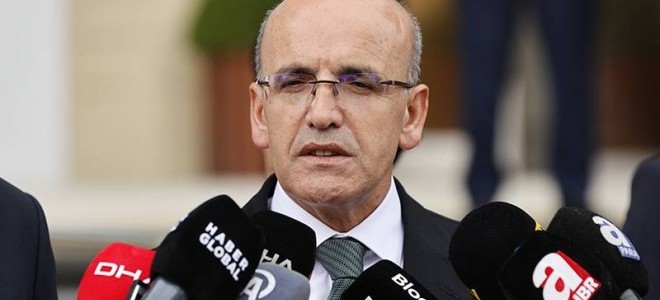 Bloomberg: Mehmet Şimşek, 'ortodoks politikalara kademeli geçiş' mesajı verdi