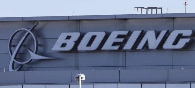 Boeing binlerce çalışanını ücretsiz izne çıkarıyor