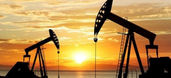 Brent petrol 50 dolar düzeyine geriledi