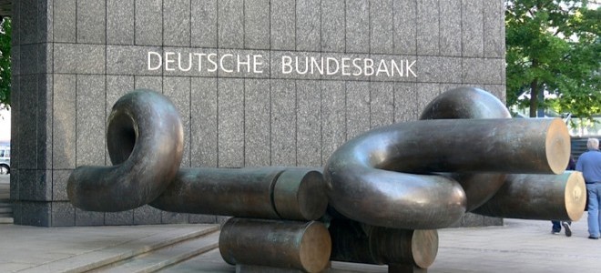 Bundesbank: Alman ekonomisi yaz aylarında hızlı büyüme yolunda  