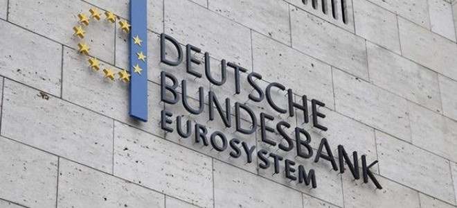 Bundesbank'tan ekonomide daralma tahmini