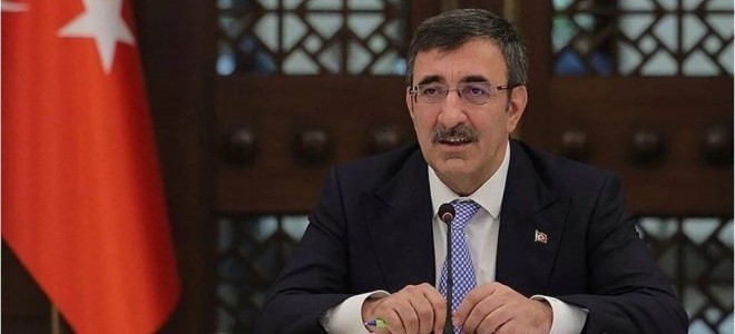 Cevdet Yılmaz: Azalan cari açık dezenflasyon sürecine katkı sağlıyor