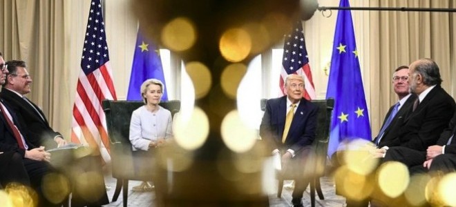 Çin, Trump'ın ticaret planlarına kapıları kapattı