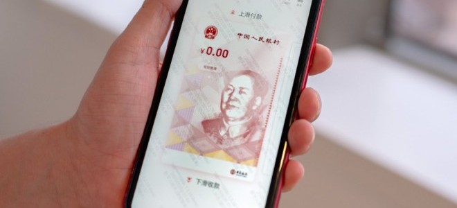 Çin, memur maaşlarını dijital yuan ile ödemeye başlıyor