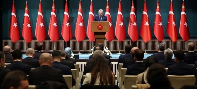 Cumhurbaşkanı Erdoğan: Krizleri başarıyla yönetiyoruz