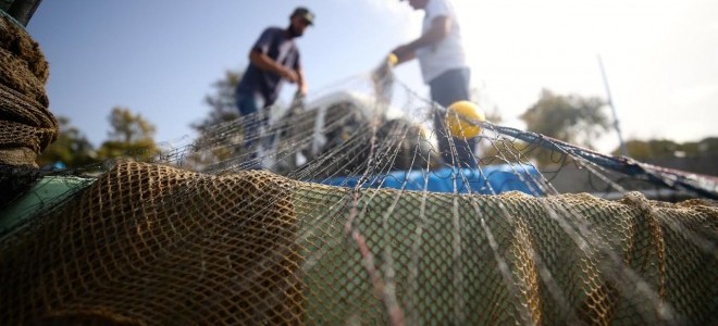 Depremzede balıkçılara 56 milyon liralık destek
