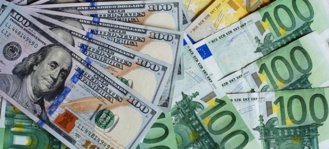 Dolar Geriledi Euro Yükseldi