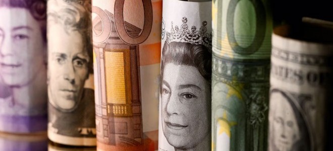Dolar rezerv para statüsünü güçlendirdi: Euronun kullanımı 3 yılın dibine indi