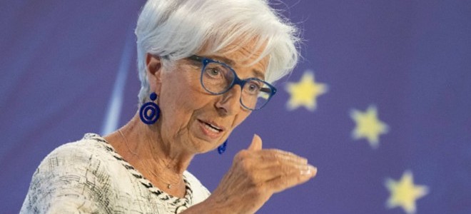 ECB Başkanı Christine Lagarde'dan enflasyon mesajı
