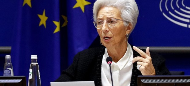 ECB Başkanı Lagarde, enflasyonun uzun süre yüksek kalmasını bekliyor