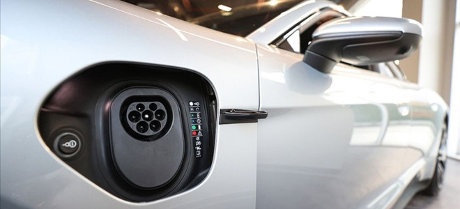 Elektrikli araç pazarında 20,7 milyonluk dev rekor