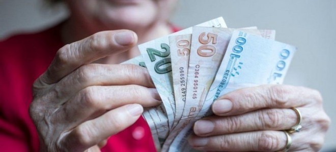 Emeklinin ikramiye zammı Resmi Gazete’de: Emeklilere yönelik beklenen 7 yeni düzenleme