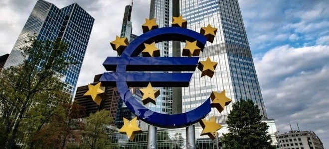 Euro Bölgesi ekonomisi üçüncü çeyrekte küçüldü
