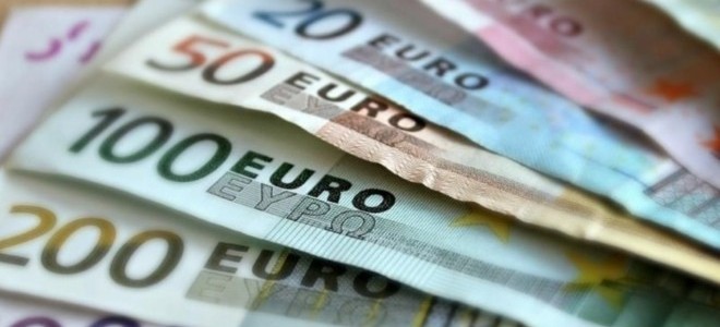 Euro Bölgesi'nde şirketlerin kredi talebi 2 yıl sonra ilk kez arttı