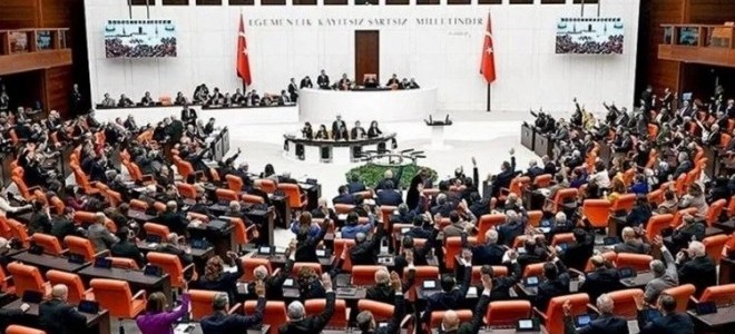 EYT düzenlemesi, AKP milletvekillerinin imzasına açıldı
