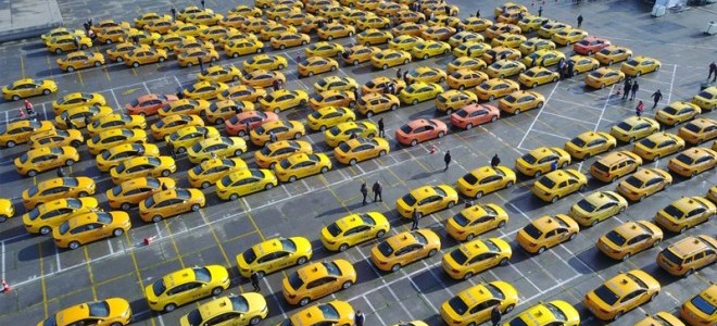 Eyüp Aksu: Taksi plakaları en az 20 milyon lira olmalı