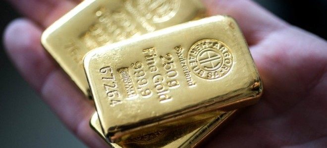 Fitch, altın fiyatlarına yönelik öngörüsünü yükseltti