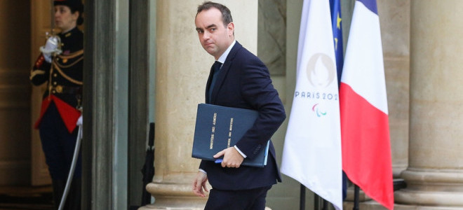 Fransa'da Başbakan Sebastien Lecornu istifa etti