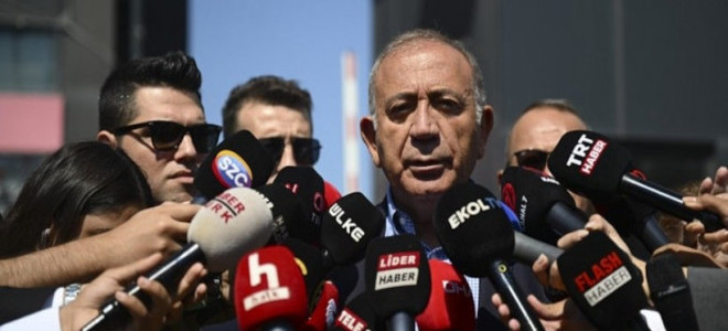 Gürsel Tekin’den banka hesaplarına erişim talebi