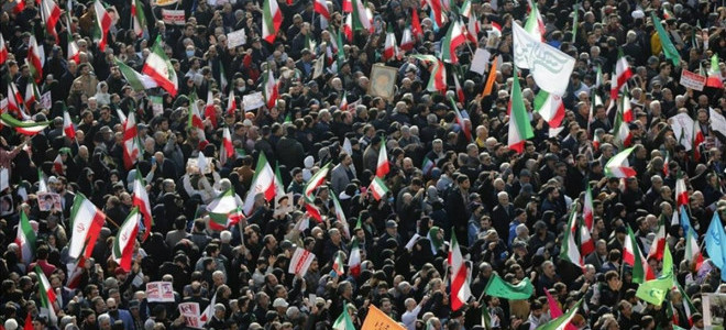 İran'da internet kesintisinin günlük faturası 34 milyon doları geçti