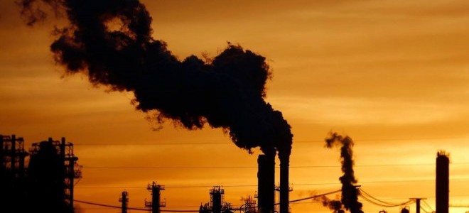 IRENA: 2050'ye kadar fosil yakıtlardan tamamen uzaklaşmak mümkün görünmüyor