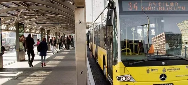 İstanbul'da 65 yaş üzeri ücretsiz toplu taşıma devam edecek mi?: İBB açıkladı