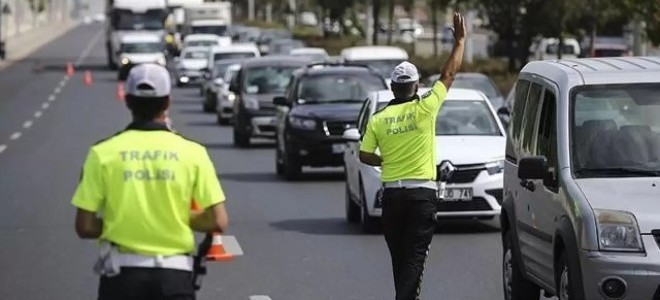 İstanbul'da son bir haftada 35 bin 988 sürücüye cezai işlem uygulandı