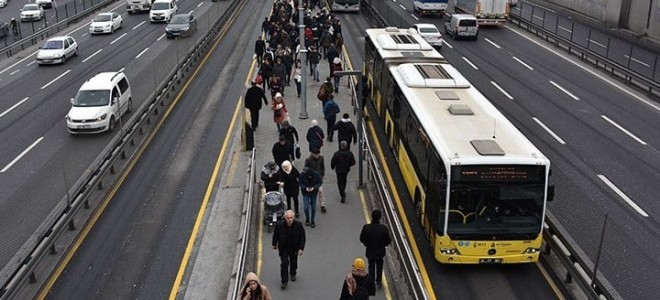 İstanbul'da toplu ulaşıma yapılan zamlar yürürlüğe girdi