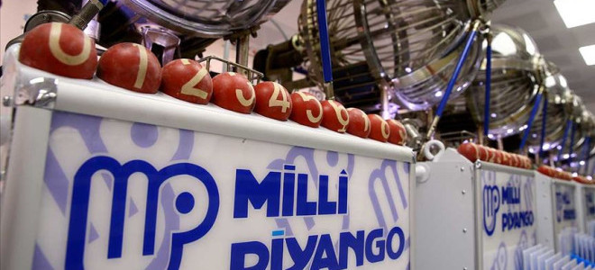 İstanbul Valiliği duyurdu: Cami önlerinde şans oyunu satışı yasaklandı