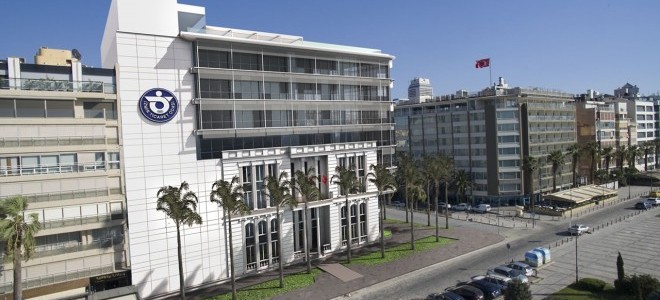 İzmir Ticaret Odası Yönetiminde Dört İstifa