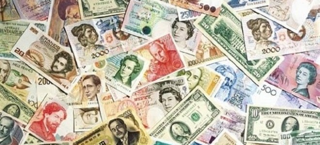 Japonya’da Yen Dolara Karşı Yükselirken Hisse Senetleri Geriledi