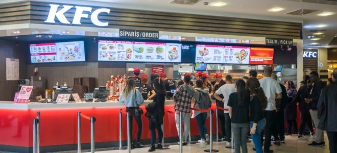 KFC Türkiye'ye geri döndü: İlk şube Historia AVM’de açıldı