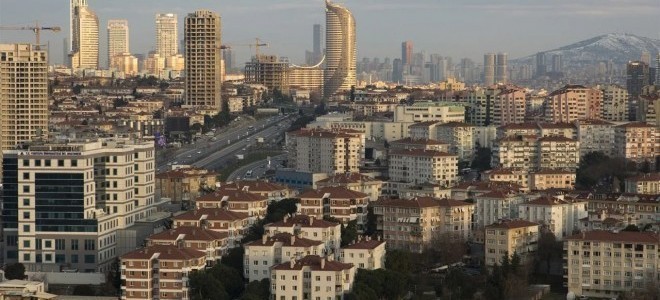 Konut fiyatlarında reel kayıp serisi